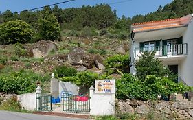 A Casa Da Rapariga De Cabelo Azul